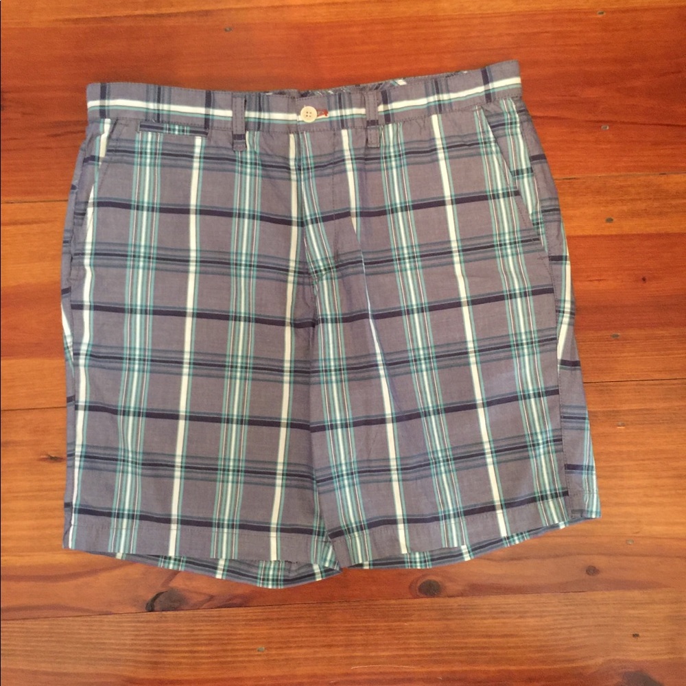 Men’s Bermuda Shorts Sz 36
